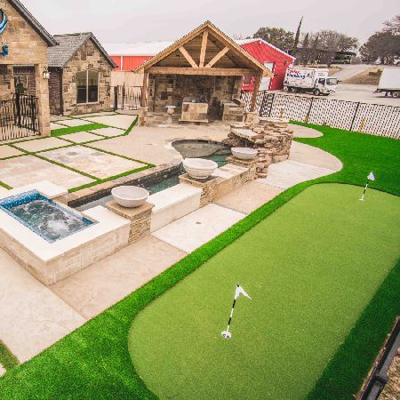 Commercial Property - Strips Storefront Pulliam Putting Green