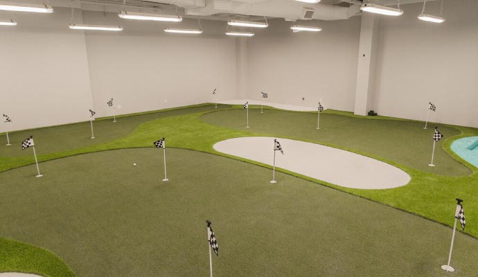 Indoor golf court