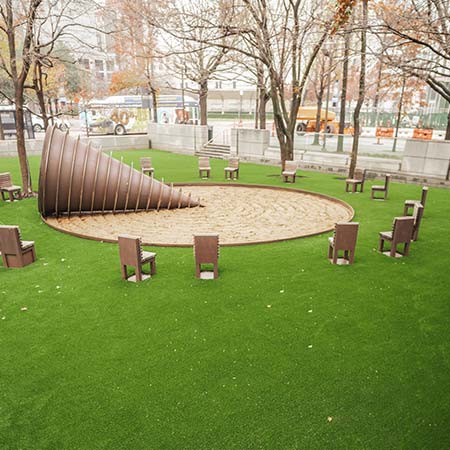 Commercial Property - Amenity Lawn - Dallas