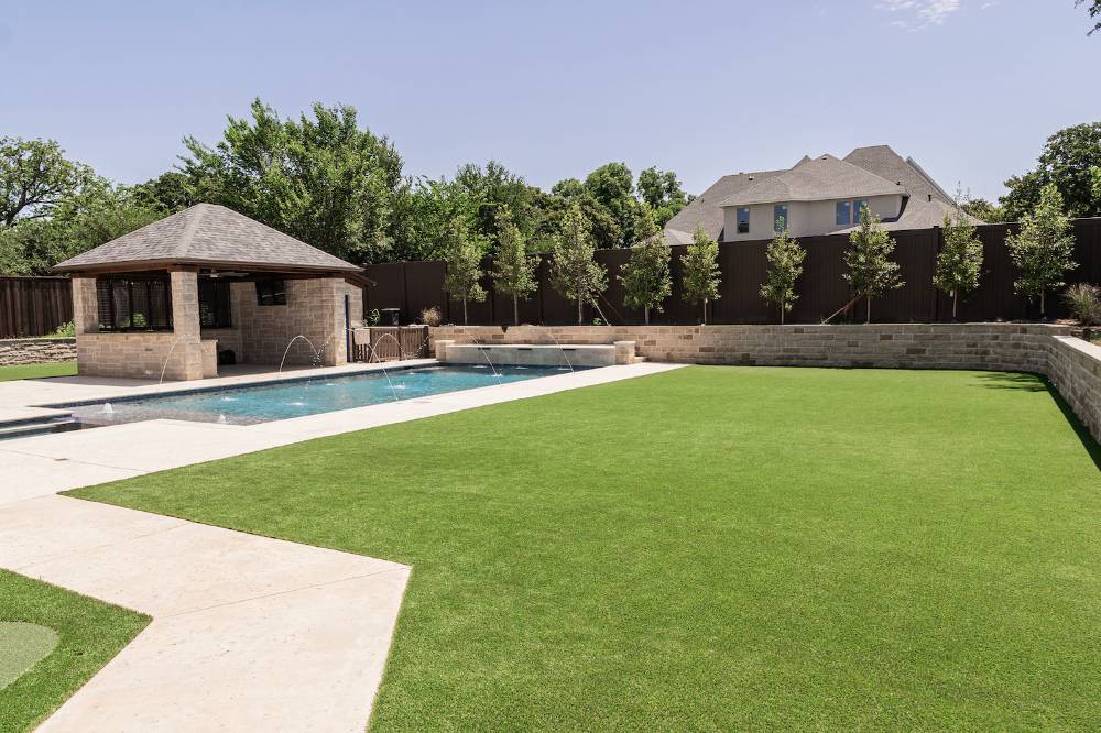 Colleyville Backyard Turf