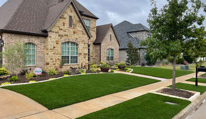 Residential-Front-Yard-Tree-Ring-Curb-Flowerbed-Drain